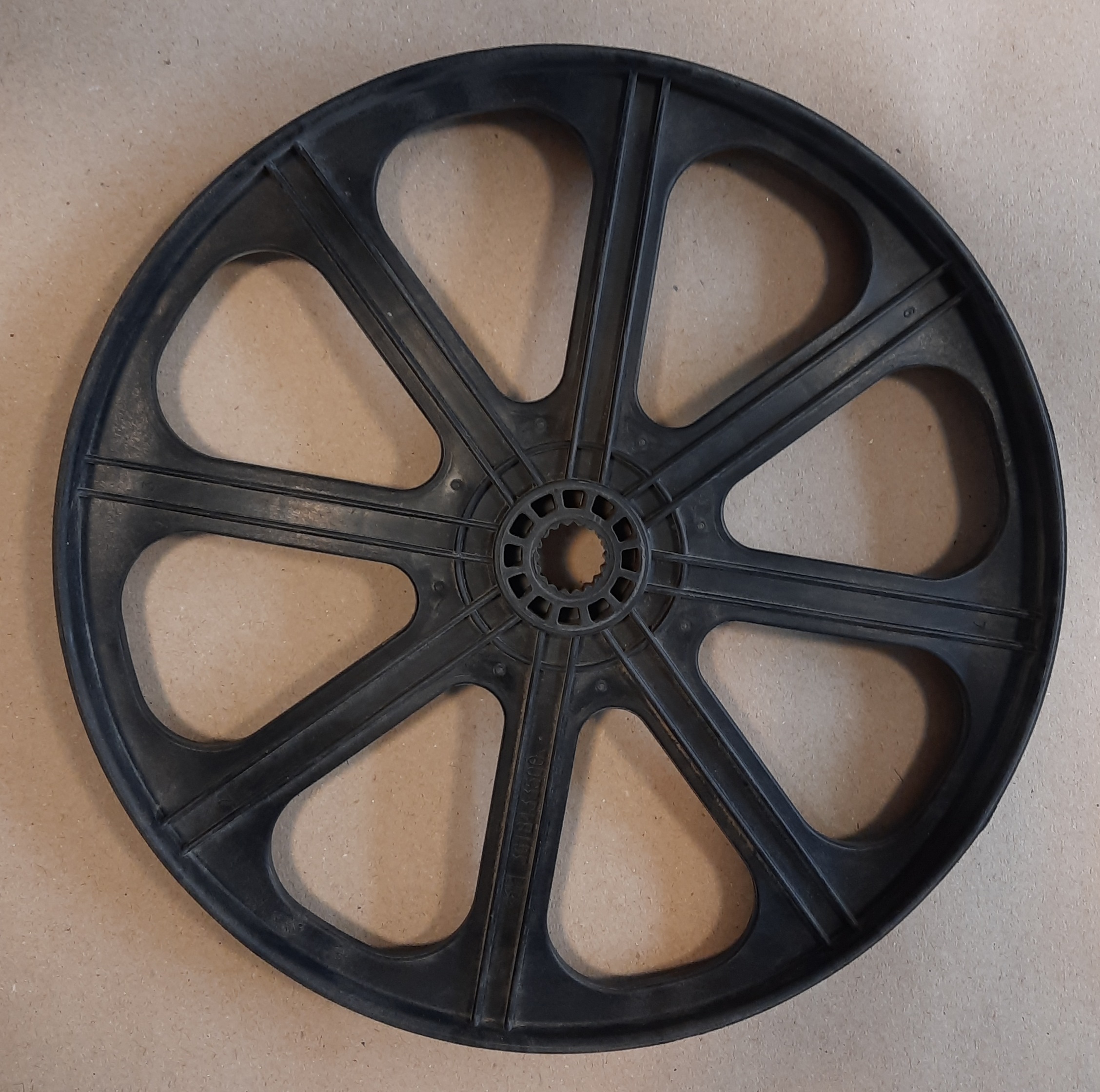 پولی لباسشویی، قطعه یدکی مناسب برای ماشین لباسشویی‌های دوو و اسنوا، با کیفیت ساخت بالا